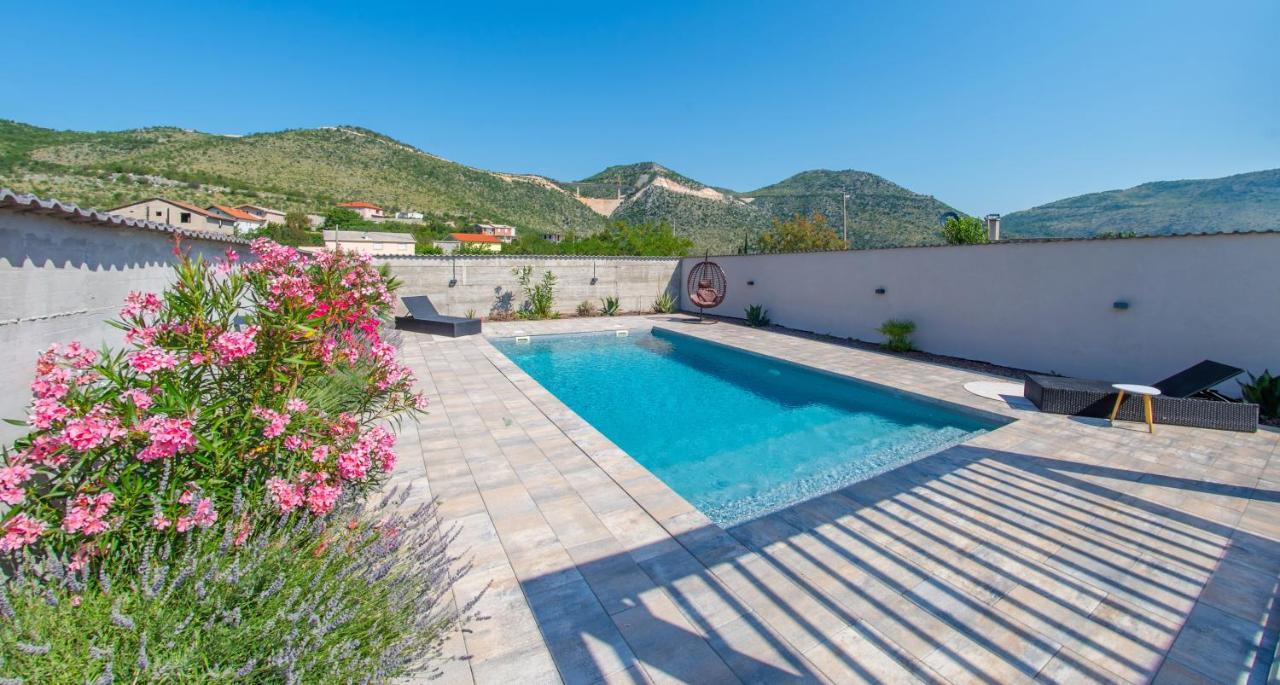 Villa Carpe Diem - With Private Pool Mostar Kültér fotó