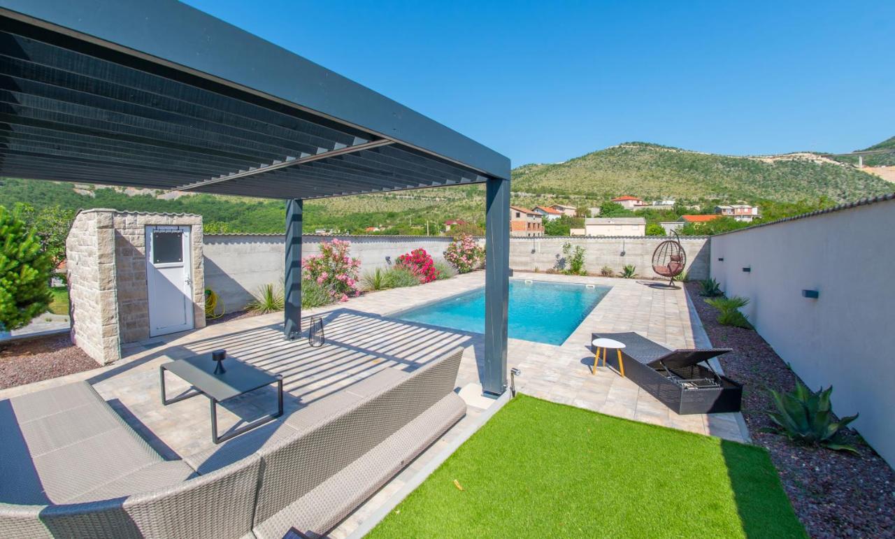 Villa Carpe Diem - With Private Pool Mostar Kültér fotó