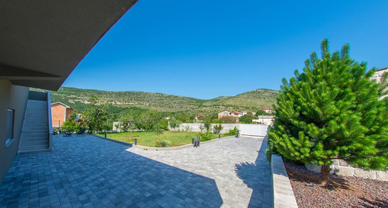 Villa Carpe Diem - With Private Pool Mostar Kültér fotó