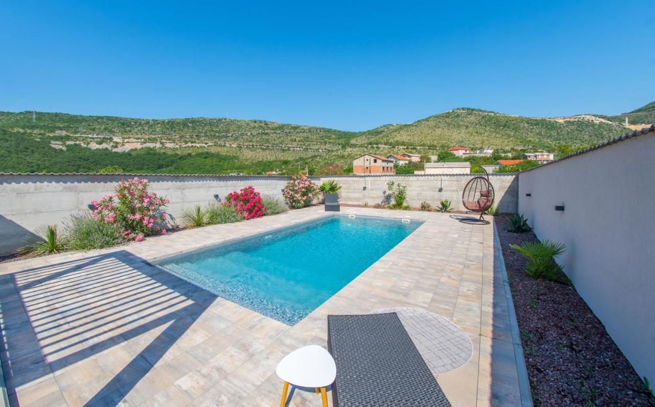 Villa Carpe Diem - With Private Pool Mostar Kültér fotó